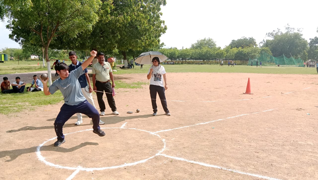 PUSHPA ENGLISH MEDIUM SCHOOL Banner Image